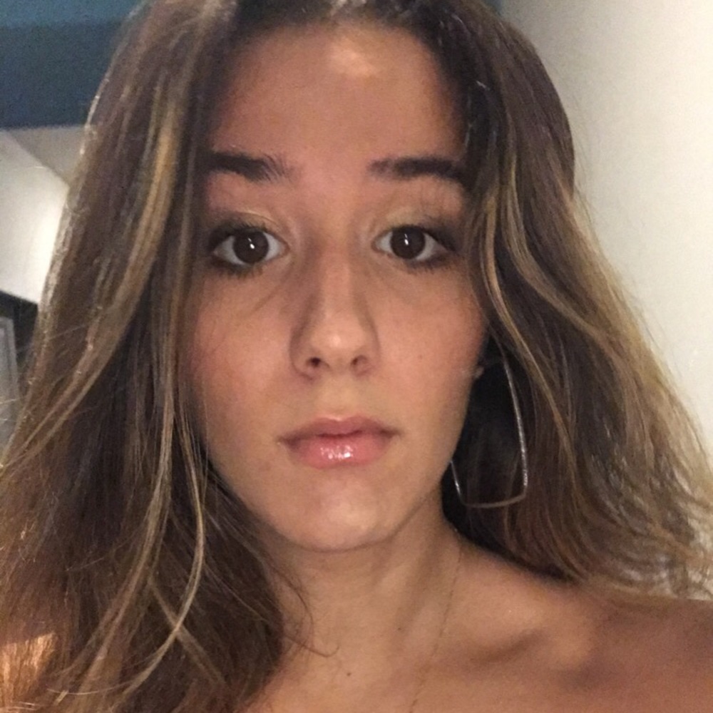 Meet your Posher, Santina